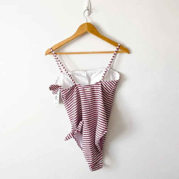 Roxy Chasing Love One Piece Swimsuit NWT Size Large - Picture 6 of 10